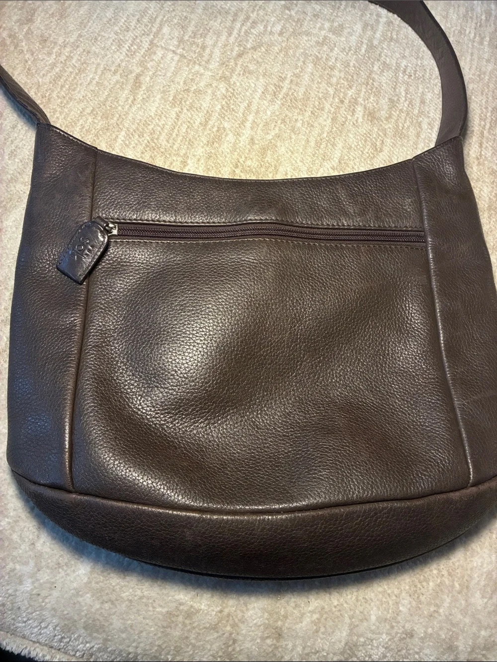 The Sak simple pebbled
